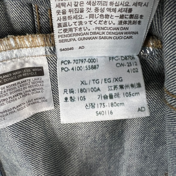 Levis Denim Trucker Jacket Fits Large Blue Jean Medium‎ Wash Faded Classic 70797 - Picture 8 of 12